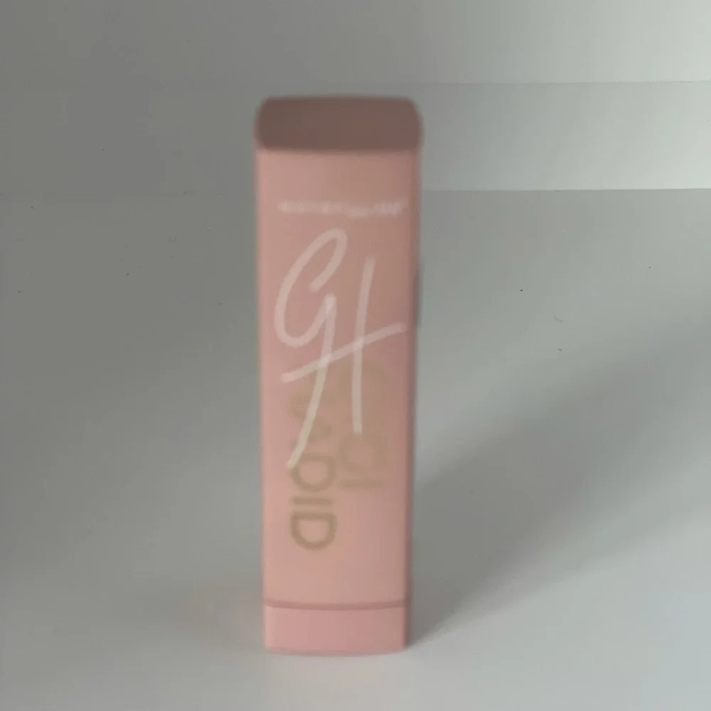 Maybelline New York Lip Color Gigi Hadid GG22